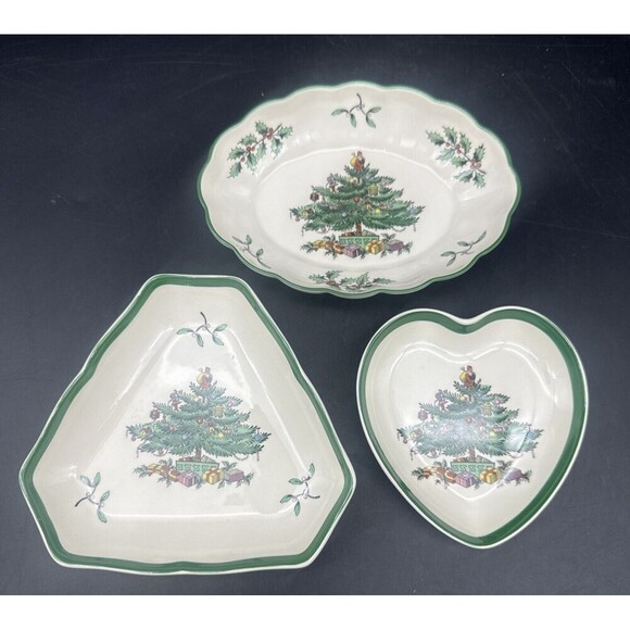 Spode Christmas Tree Small Oval Fluted Dish Triangular Tray Heart Dish Lot Of 3 - Picture 1 of 12